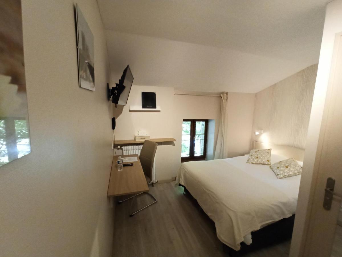 Logis Hotel Le Prince Noir Sérignac-sur-Garonne Kültér fotó