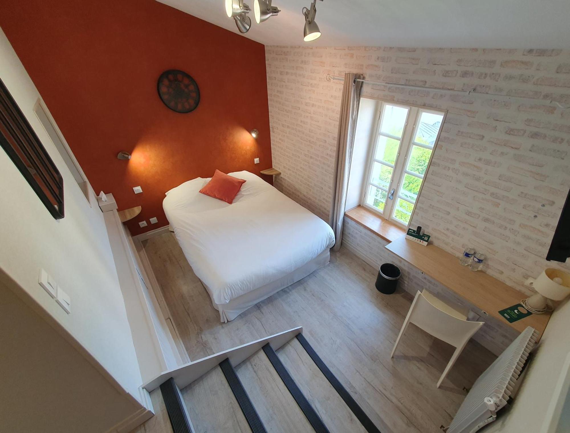 Logis Hotel Le Prince Noir Sérignac-sur-Garonne Kültér fotó