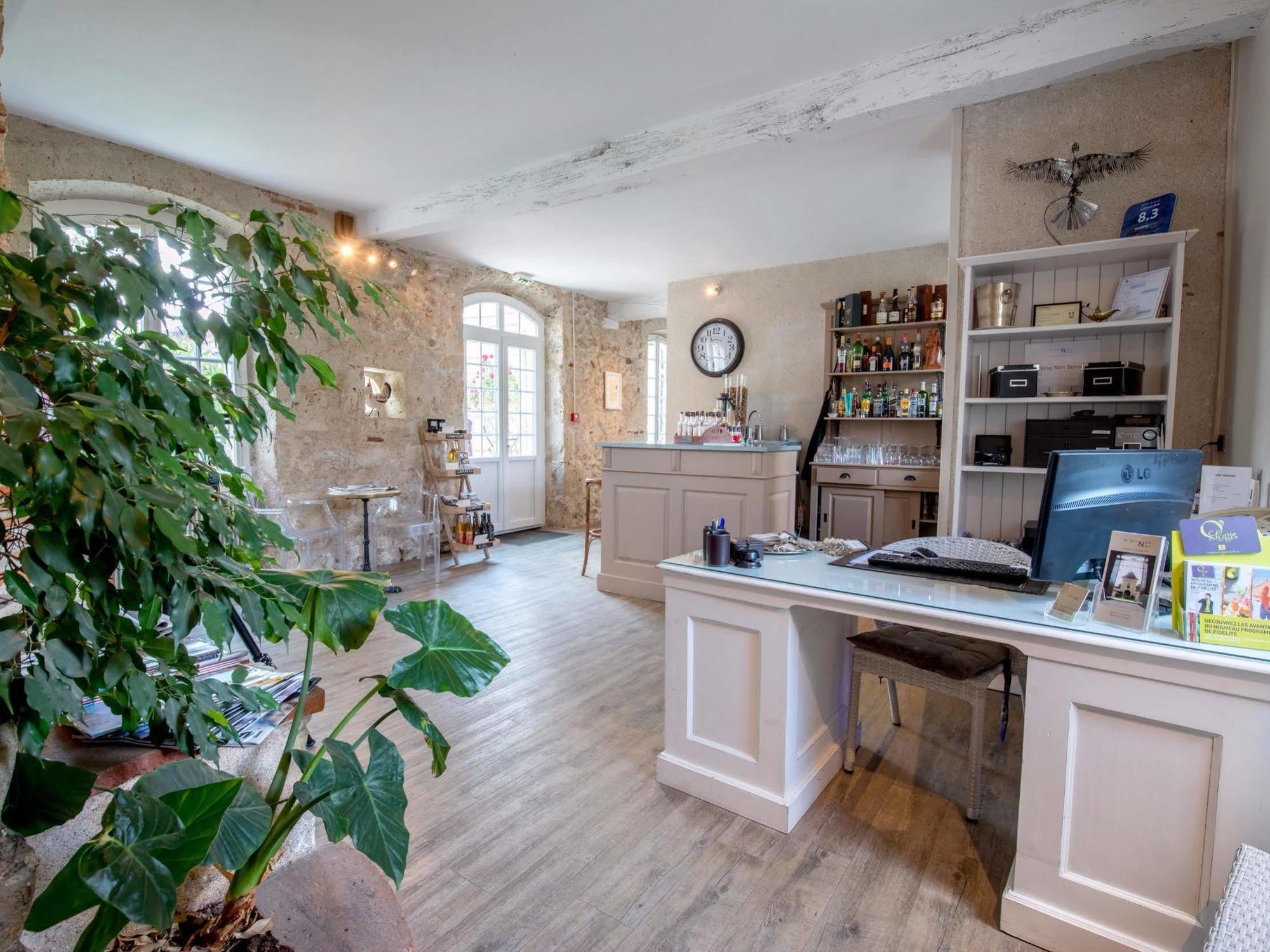 Logis Hotel Le Prince Noir Sérignac-sur-Garonne Kültér fotó